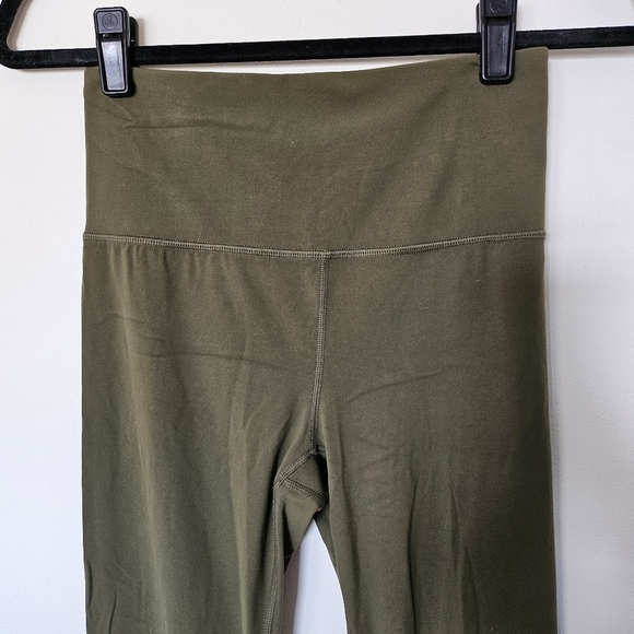 VGUC Athleta Elation Straight Leg Pants Olive Green Small - Picture 4 of 15